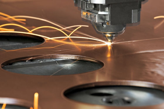 Raytools Laser Head Shanghai Raylaser 3015 Leading Standard Solution for Metal Cutting